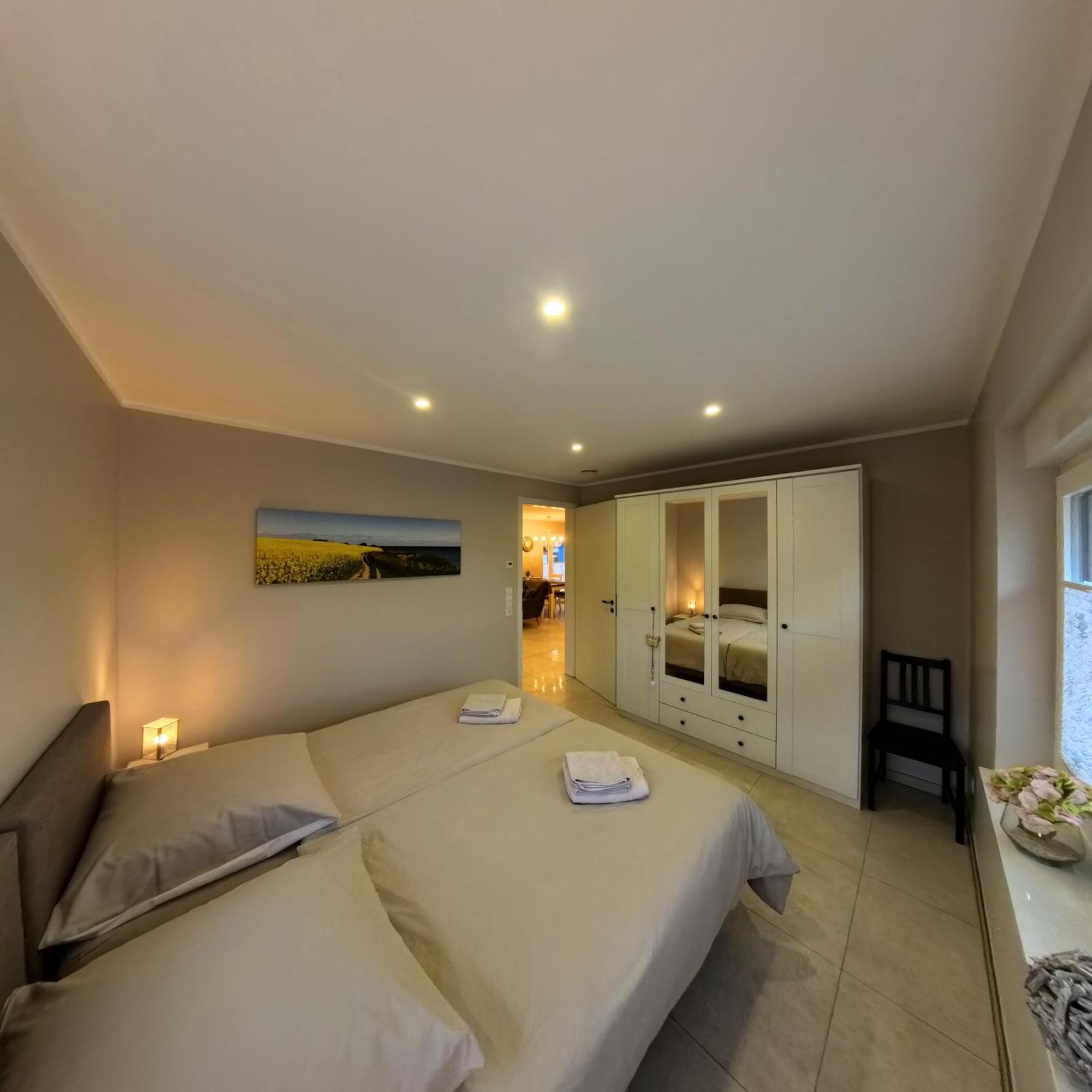 Eine Sehr Gemuetliche Erdgeschoss Wohnung Ihlow  Extérieur photo